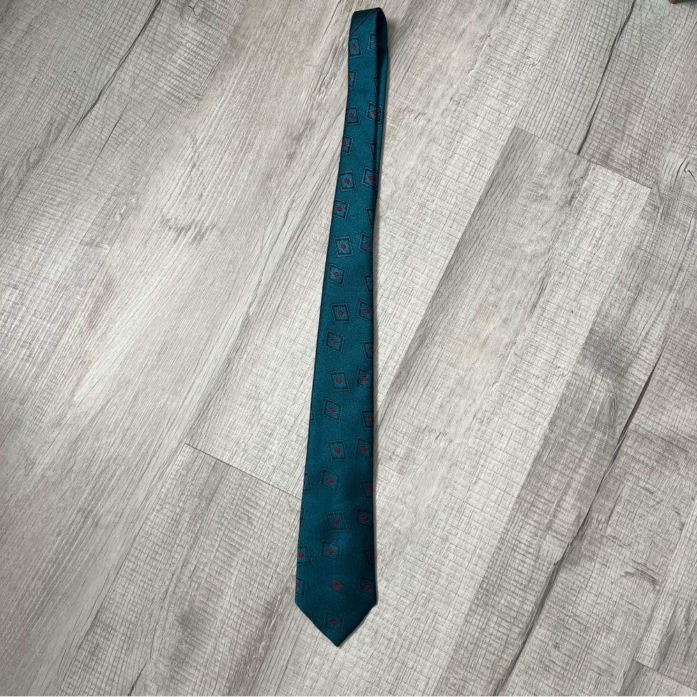 VINTAGE CHRISTIAN DIOR Silk Blend Teal Sheen Tie Pattern - Picture 6 of 10